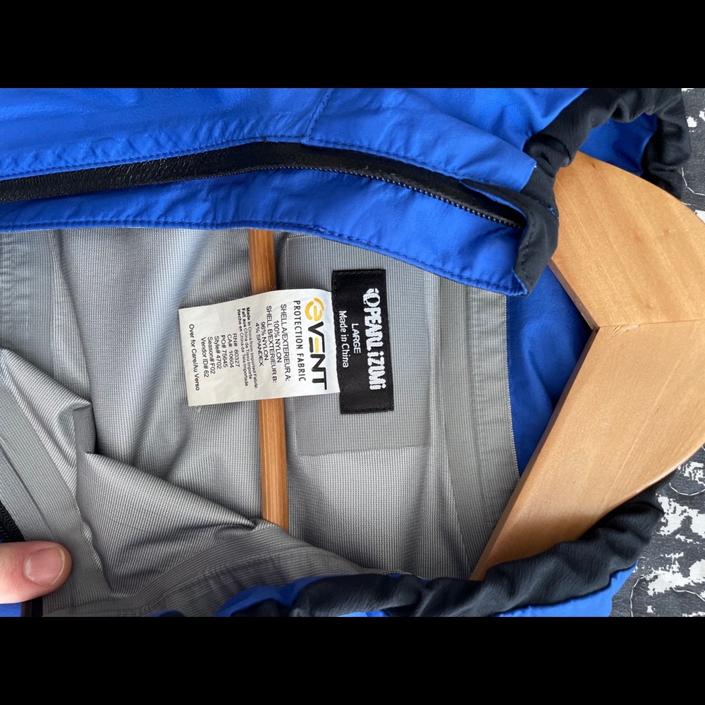 Cycling jacket - Picture 3 of 3